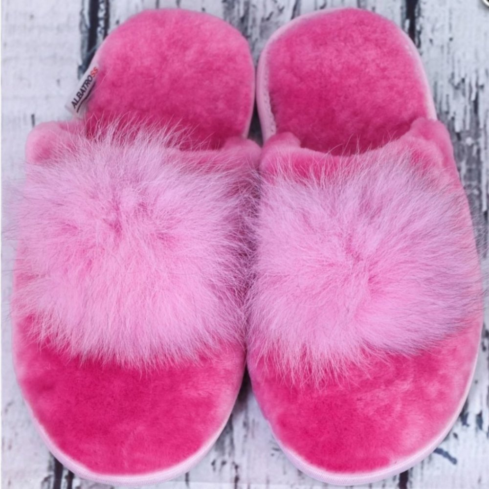 Pink fur sheepskin slippers " Eva" - Picture 4 of 11
